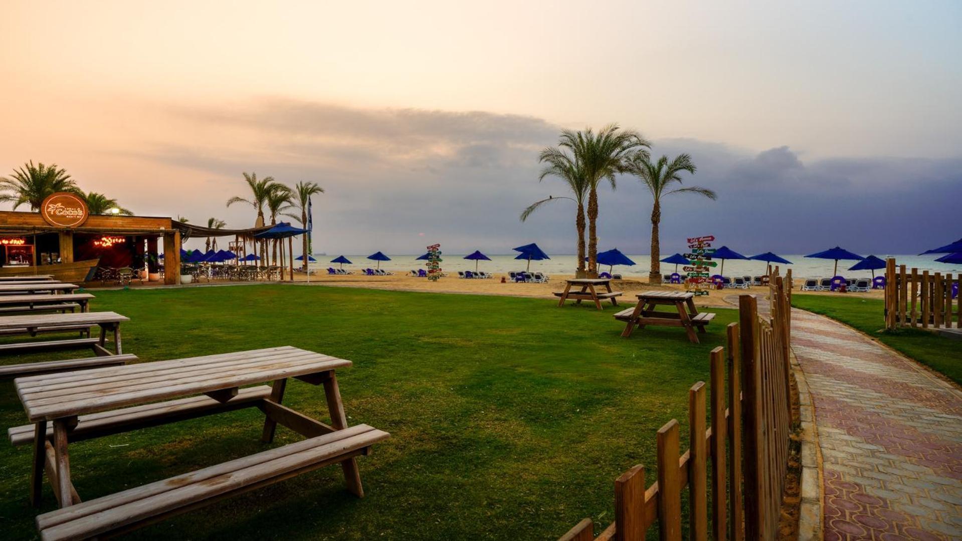 Seaville Beach Hotel By Elite Hotels & Resorts Ain Suchna Exterior foto